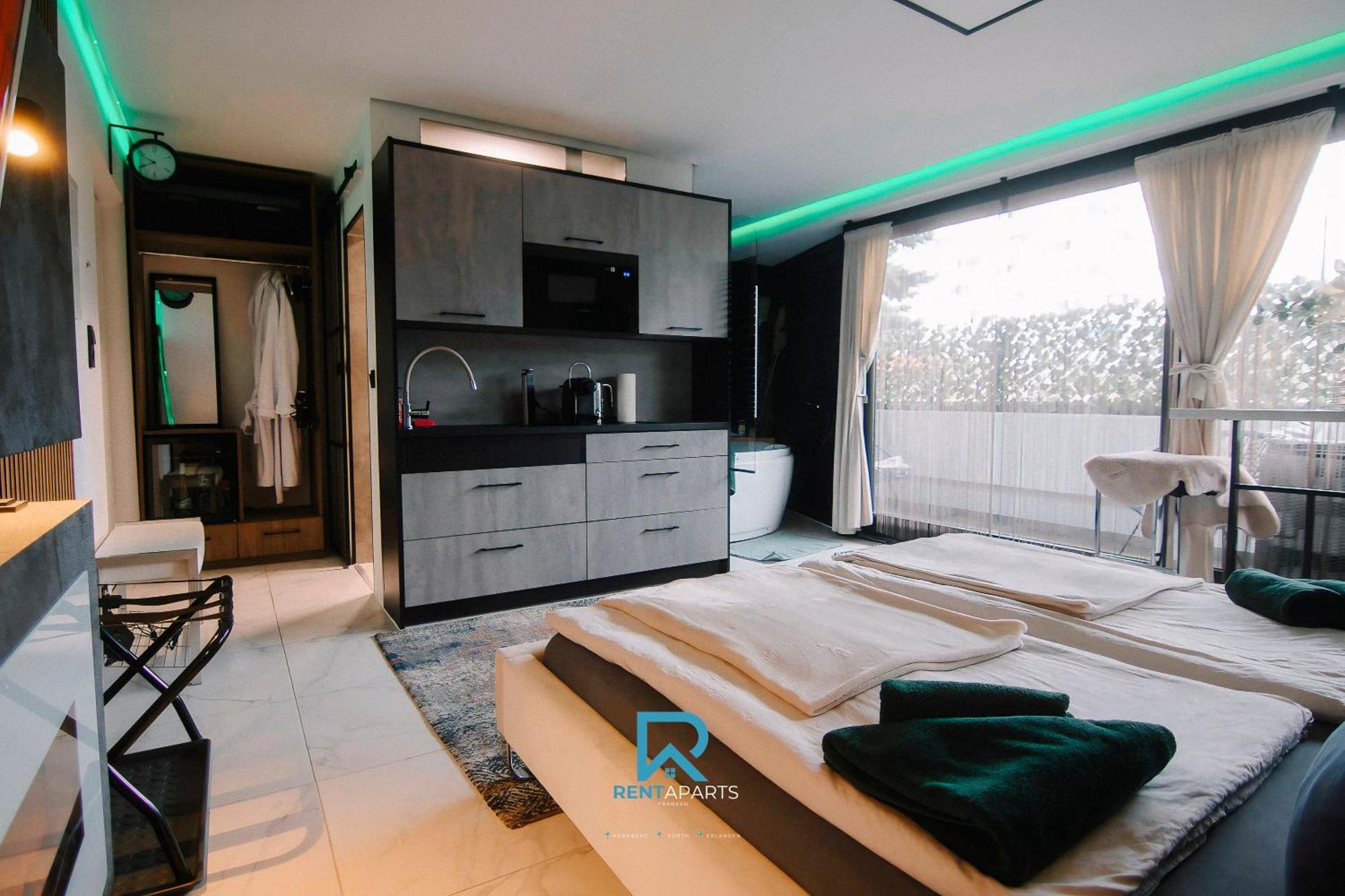 Airport Apart Exklusiv Apartment Mit Eigenem Whirpool 2,5 Km Vom Flughafen Nuernberg 외부 사진